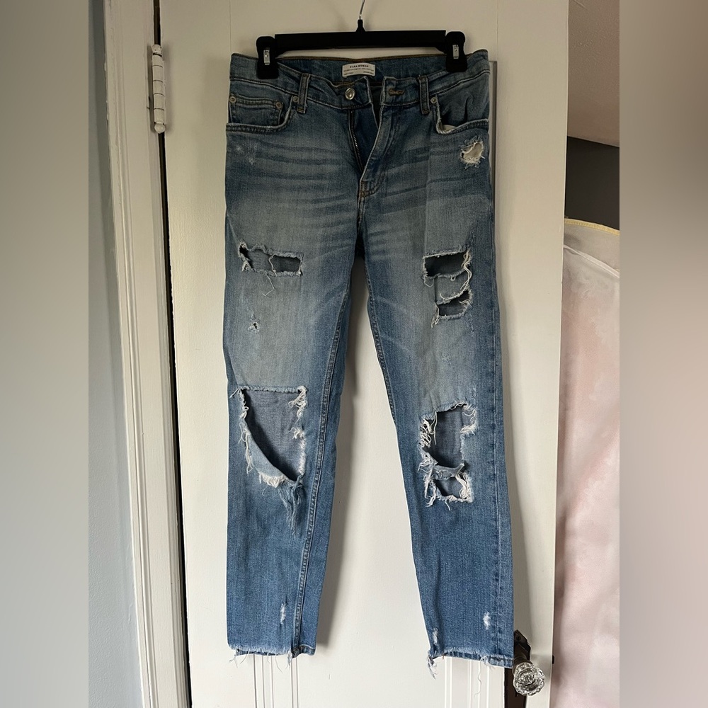 Zara Woman’s Mid Rise Straight Leg Denim Jeans